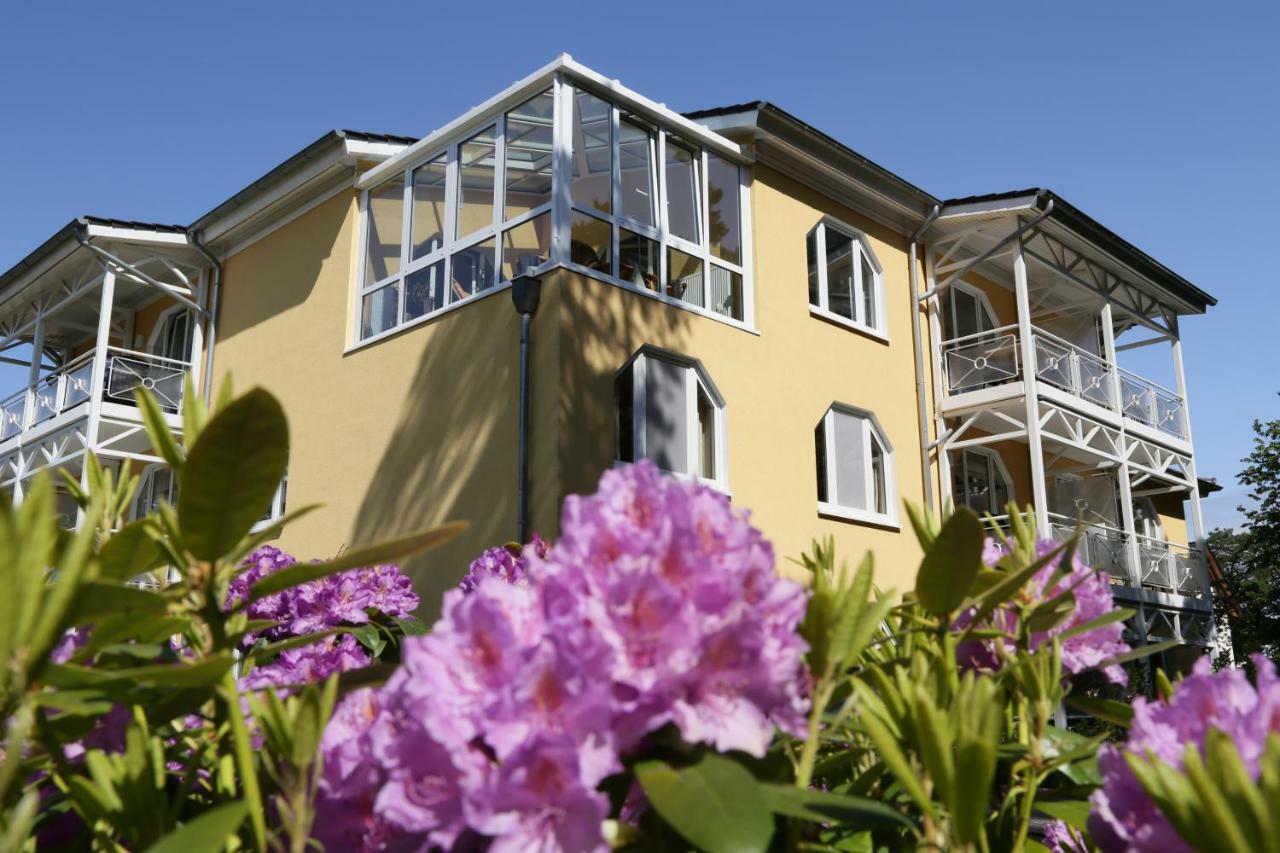 Haus Freyja Ferienwohnungen Graal-Mueritz Exterior foto