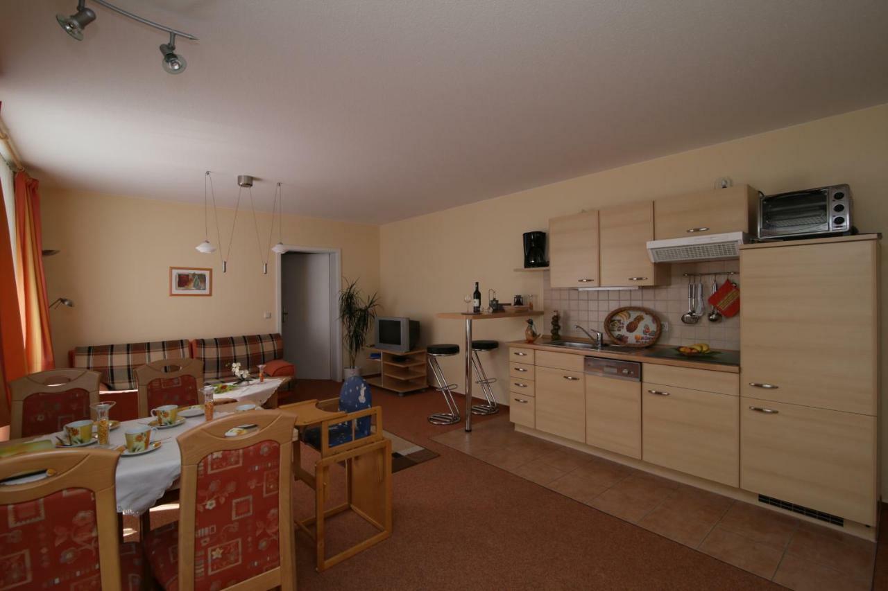 Haus Freyja Ferienwohnungen Graal-Mueritz Exterior foto